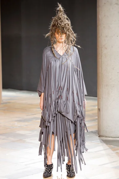 Look 6